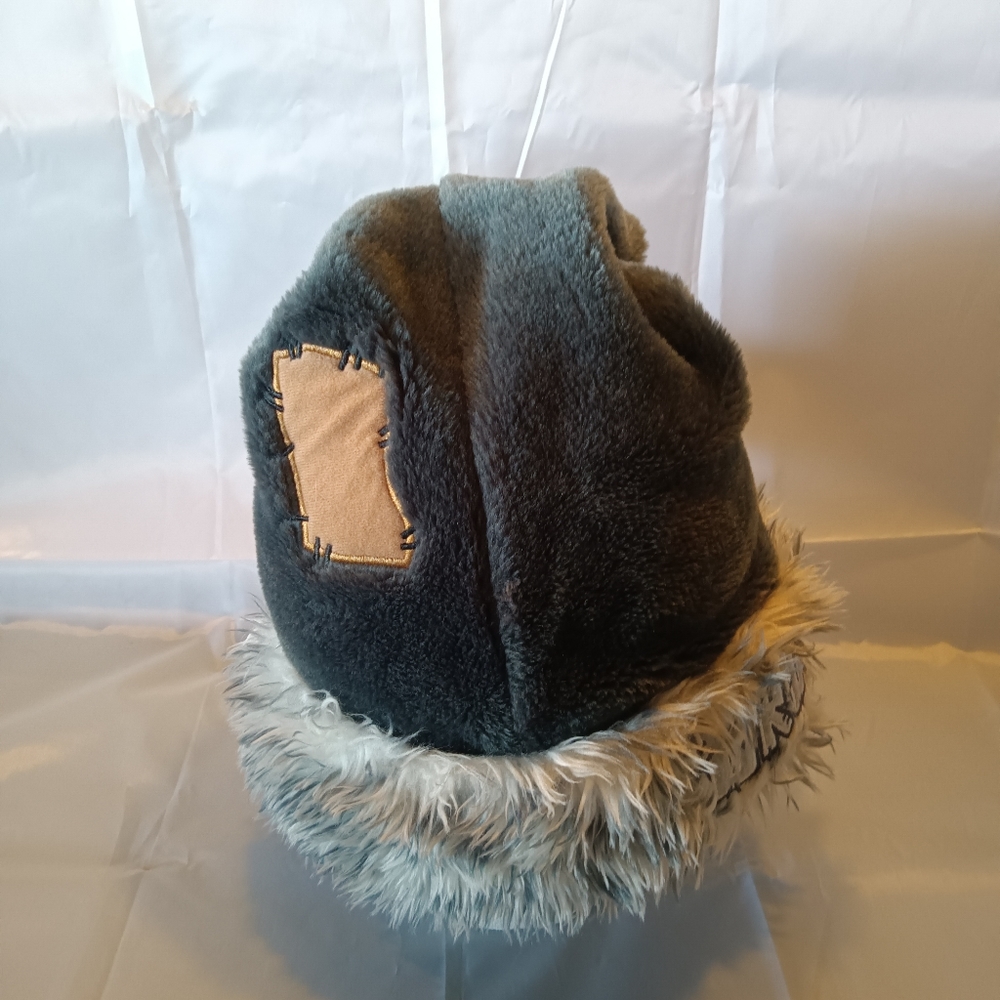 plush hat - Picture 4 of 6